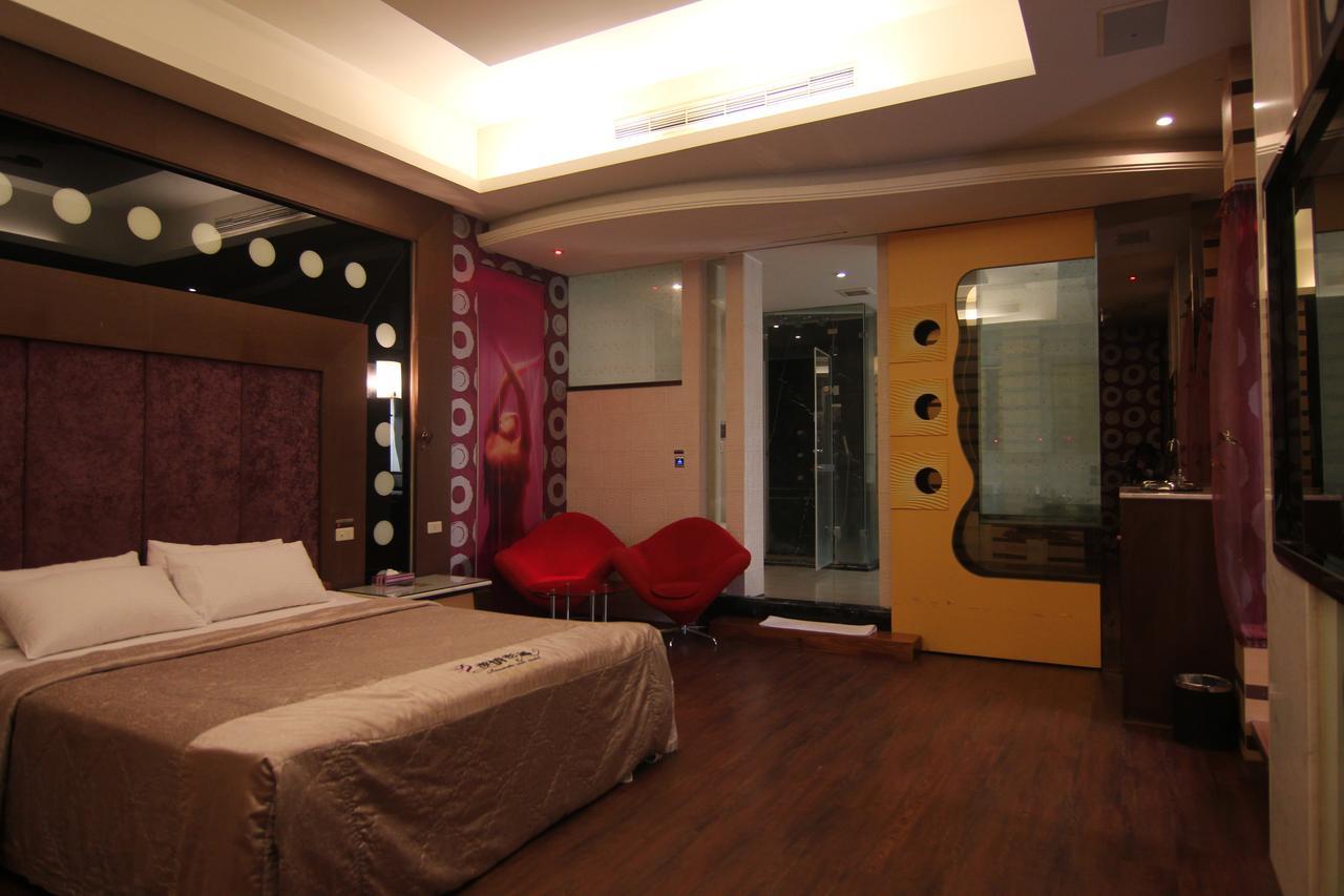 Romantic Code Art Motel Shanhua ภายนอก รูปภาพ