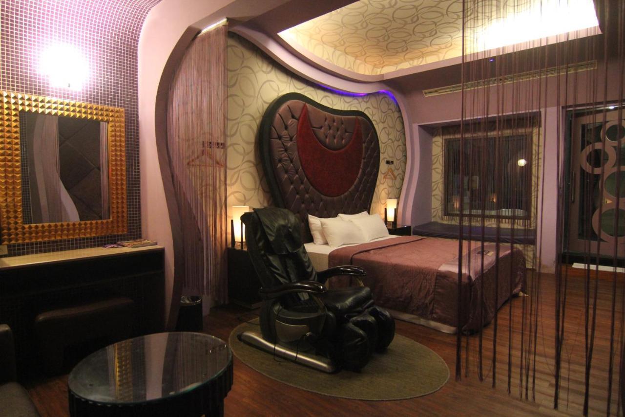 Romantic Code Art Motel Shanhua ภายนอก รูปภาพ